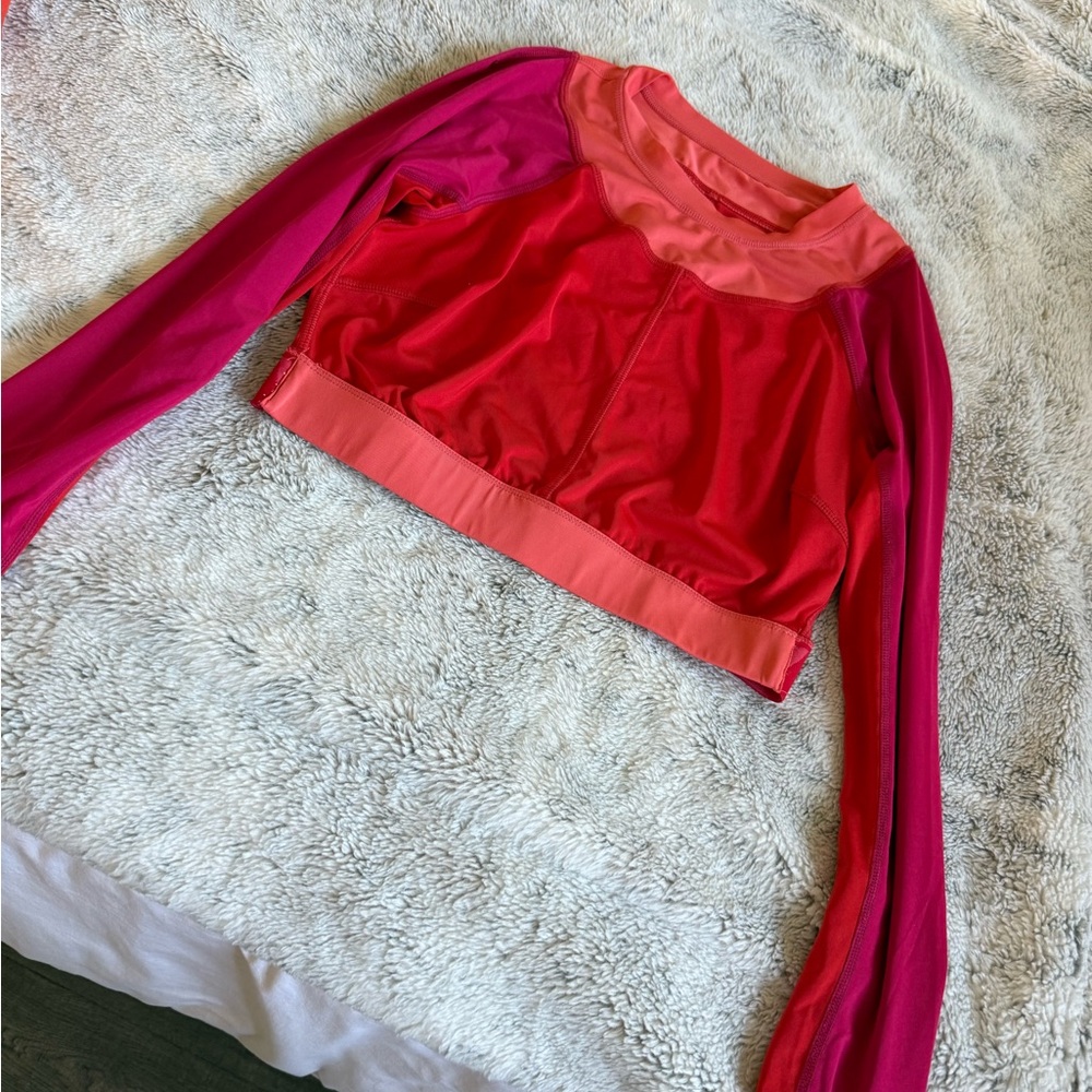 JoyLab Vibrant Pink and Red Crop Top